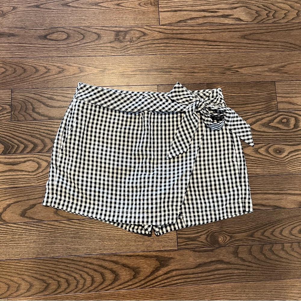 Vineyard Vines Skort